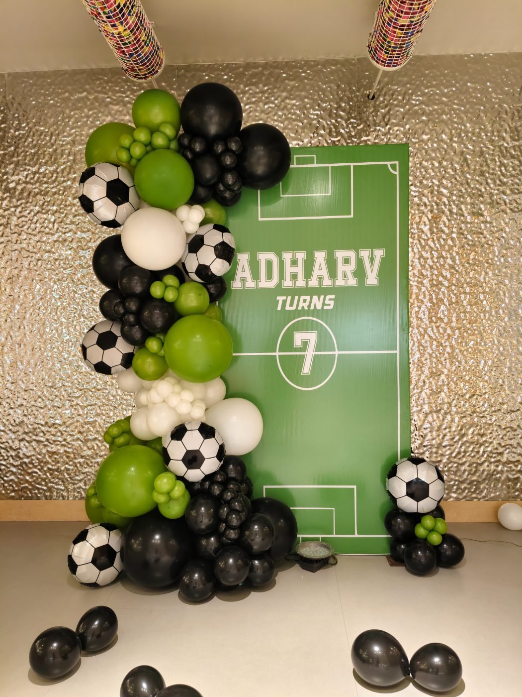Birthday balloon decoration
